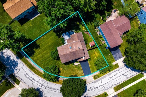 Tiny photo for 2297 Pontiac Circle, Naperville, IL 60565 (MLS # 12742077)
