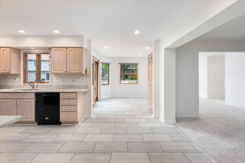 Tiny photo for 2297 Pontiac Circle, Naperville, IL 60565 (MLS # 12742077)