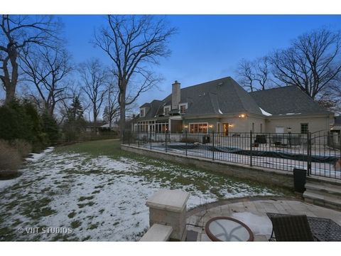 A home in OAK BROOK