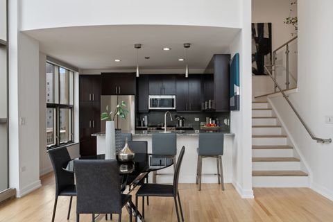 Tiny photo for 150 W Superior Street #1002, Chicago, IL 60654 (MLS # 12597474)