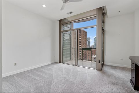 Tiny photo for 150 W Superior Street #1002, Chicago, IL 60654 (MLS # 12597474)