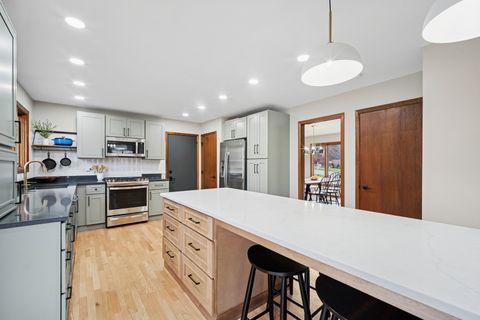 Tiny photo for 9620 Fox Shores Drive, Algonquin, IL 60102 (MLS # 12542594)