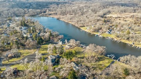 Tiny photo for 9620 Fox Shores Drive, Algonquin, IL 60102 (MLS # 12542594)