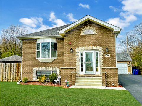 Tiny photo for 8566 S 83rd Avenue, Hickory Hills, IL 60457 (MLS # 12616970)