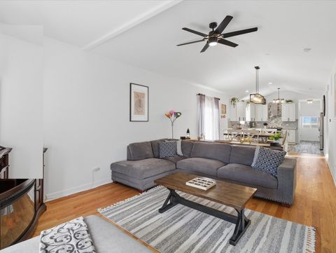 Tiny photo for 8566 S 83rd Avenue, Hickory Hills, IL 60457 (MLS # 12616970)