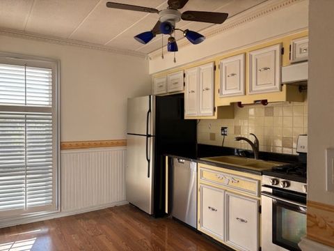 Tiny photo for 6490 N NORTHWEST Highway #3F, Chicago, IL 60631 (MLS # 12491889)