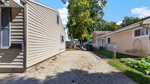 Tiny photo for 1121 N State Street, Bloomington, IL 61701 (MLS # 12770002)
