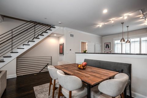 Tiny photo for 3024 W Newport Avenue, Chicago, IL 60618 (MLS # 12590314)