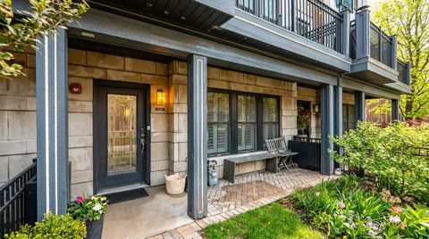 Tiny photo for 3024 W Newport Avenue, Chicago, IL 60618 (MLS # 12590314)