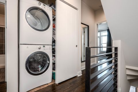 Tiny photo for 3024 W Newport Avenue, Chicago, IL 60618 (MLS # 12590314)