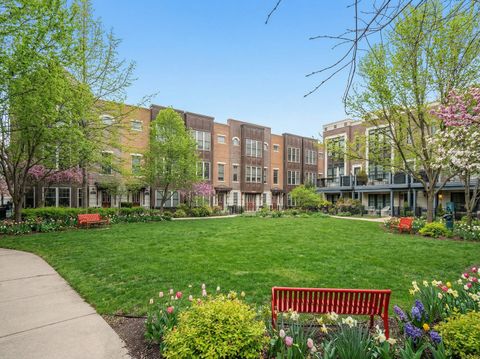 Tiny photo for 3024 W Newport Avenue, Chicago, IL 60618 (MLS # 12590314)