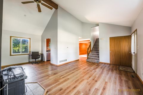 Tiny photo for 316 S Cross Trail, McHenry, IL 60050 (MLS # 12471283)