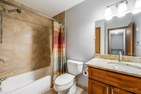 Tiny photo for 316 S Cross Trail, McHenry, IL 60050 (MLS # 12471283)