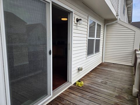 Tiny photo for 728 River Walk Drive, Wheeling, IL 60090 (MLS # 12497545)