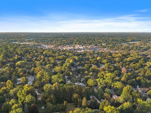 Tiny photo for 420 Gray Street, St. Charles, IL 60174 (MLS # 12472716)