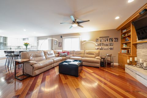 Tiny photo for 33124 N Shannon Drive, Grayslake, IL 60030 (MLS # 12608319)