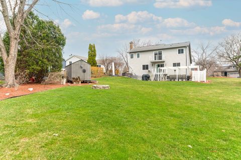 Tiny photo for 33124 N Shannon Drive, Grayslake, IL 60030 (MLS # 12608319)