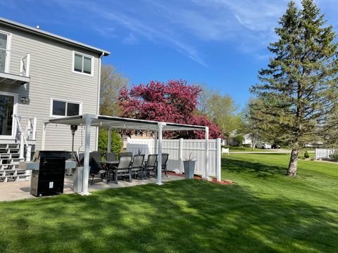 Tiny photo for 33124 N Shannon Drive, Grayslake, IL 60030 (MLS # 12608319)