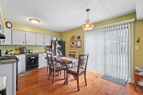 Tiny photo for 730 N Briar Hill Lane #1, Addison, IL 60101 (MLS # 12575768)