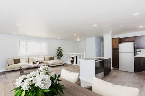 A home in Hickory Hills