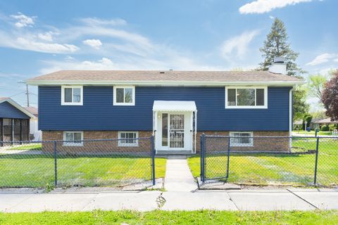 A home in Hickory Hills