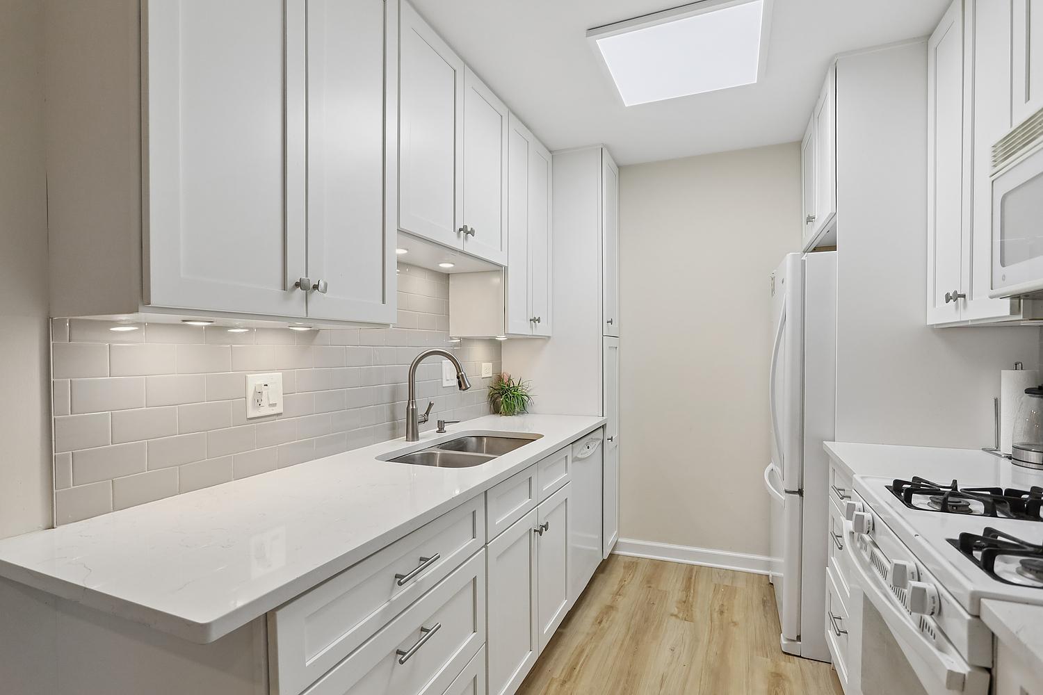 8427 W 99th Terrace 35-311