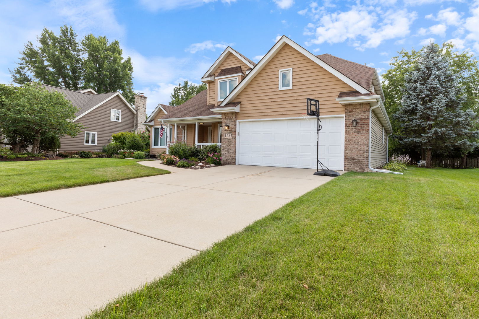 1231 Averill Drive