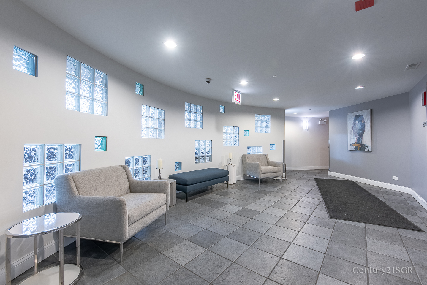 1000 W Adams Street 316