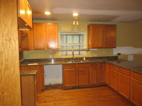 Tiny photo for 11761 S Vincennes Avenue, Chicago, IL 60643 (MLS # 12481349)