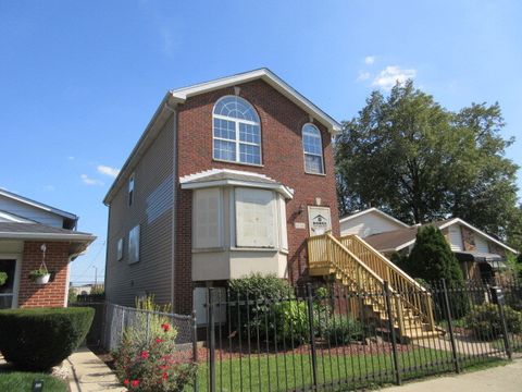 Photo of 11761 S Vincennes Avenue, Chicago, IL 60643 (MLS # 12481349)