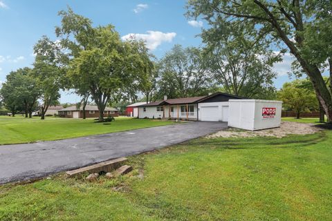Tiny photo for 23 Oak Lawn Avenue, Yorkville, IL 60560 (MLS # 12446230)
