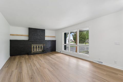 Tiny photo for 23 Oak Lawn Avenue, Yorkville, IL 60560 (MLS # 12446230)