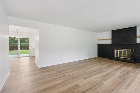 Tiny photo for 23 Oak Lawn Avenue, Yorkville, IL 60560 (MLS # 12446230)