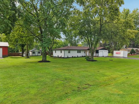 Tiny photo for 23 Oak Lawn Avenue, Yorkville, IL 60560 (MLS # 12446230)