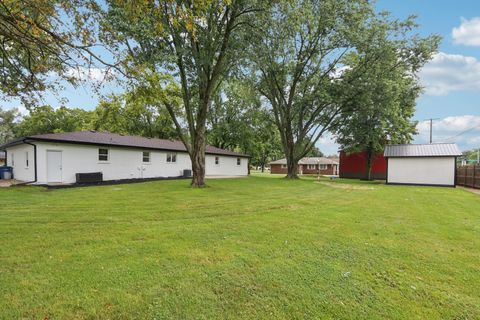 Tiny photo for 23 Oak Lawn Avenue, Yorkville, IL 60560 (MLS # 12446230)