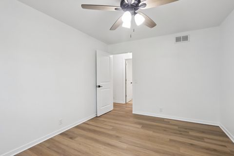 Tiny photo for 23 Oak Lawn Avenue, Yorkville, IL 60560 (MLS # 12446230)