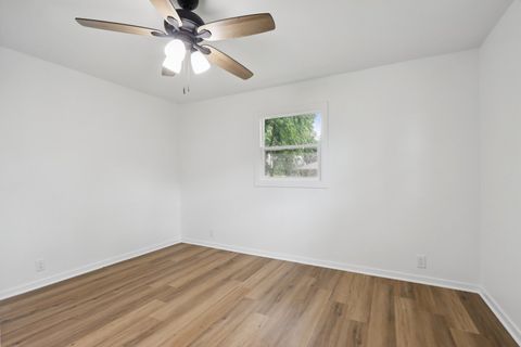 Tiny photo for 23 Oak Lawn Avenue, Yorkville, IL 60560 (MLS # 12446230)