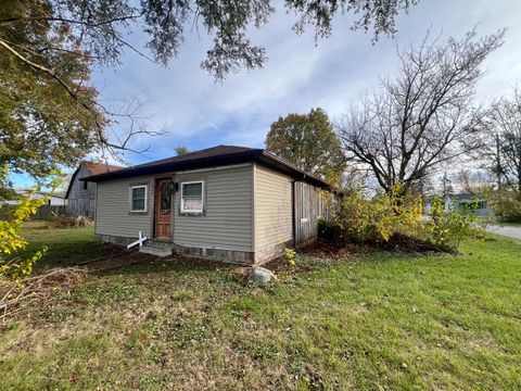 Photo of 500 E 12th Street, Georgetown, IL 61846 (MLS # 12203993)