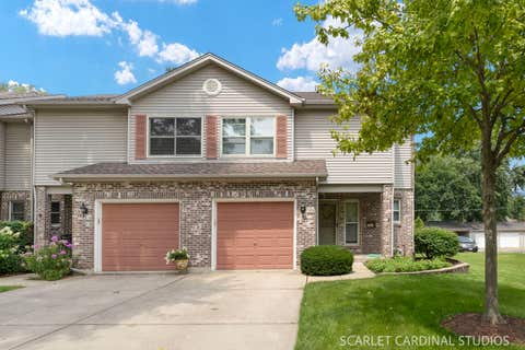 Photo of 526 E Highland Avenue, Villa Park, IL 60181 (MLS # 12717945)