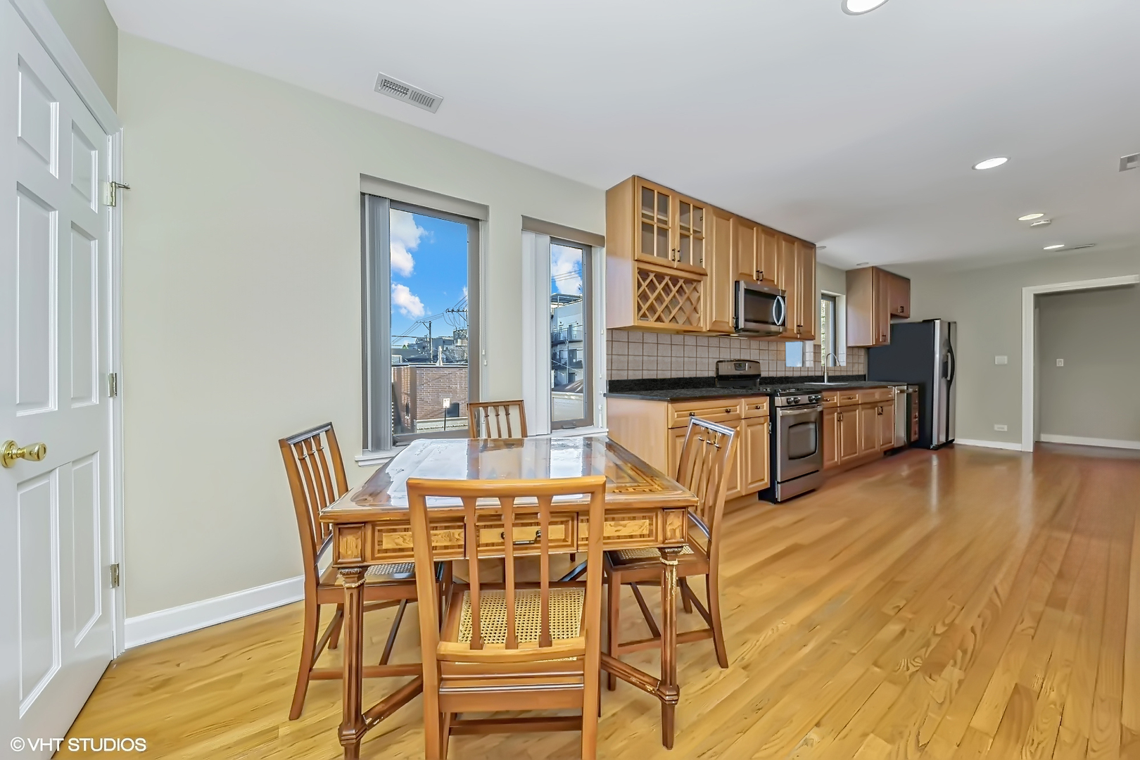 1908 W Augusta Boulevard 2