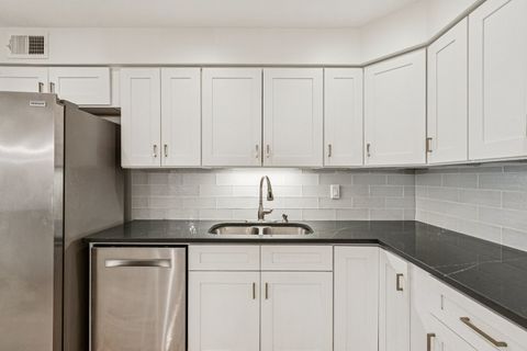 Tiny photo for 835 JUDSON Avenue #305, Evanston, IL 60202 (MLS # 12526646)