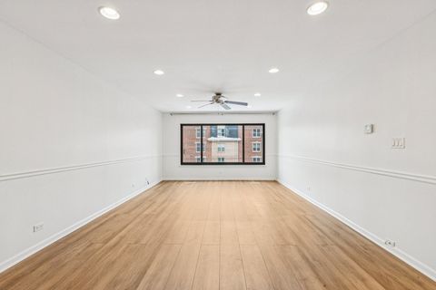 Tiny photo for 835 JUDSON Avenue #305, Evanston, IL 60202 (MLS # 12526646)