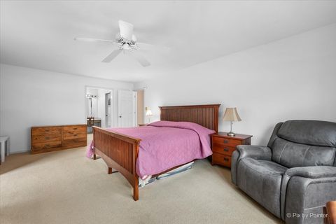 Tiny photo for 5N490 Hidden Springs Drive, St. Charles, IL 60175 (MLS # 12569788)