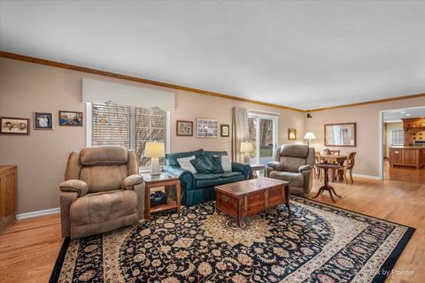 Tiny photo for 5N490 Hidden Springs Drive, St. Charles, IL 60175 (MLS # 12569788)