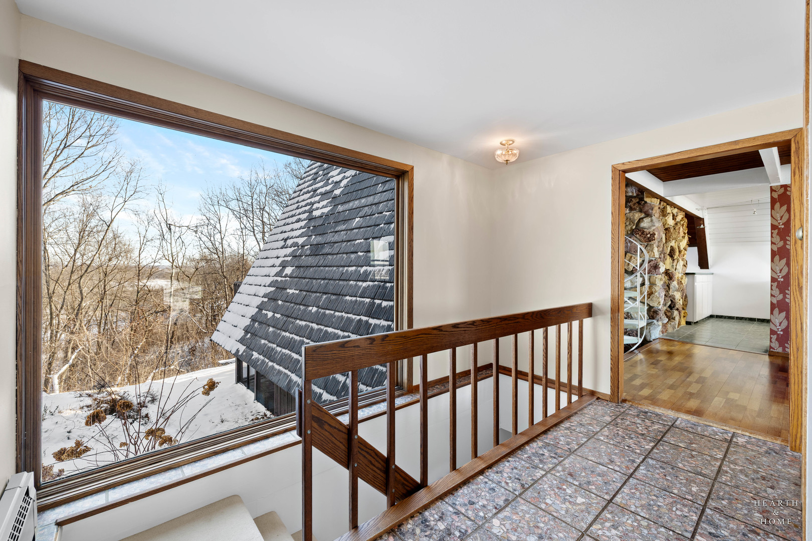 7814 N Pillow Hill Road