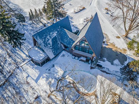 Tiny photo for 7814 N Pillow Hill Road, Spring Grove, IL 60081 (MLS # 12550621)