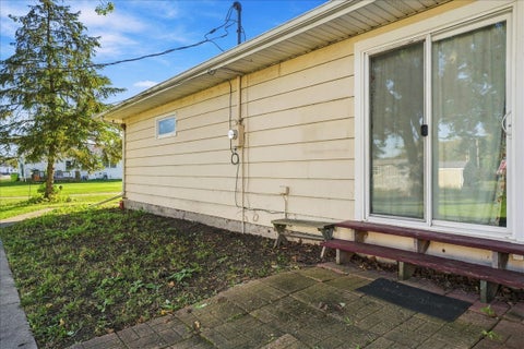 Tiny photo for 910 Warren Street, Chenoa, IL 61726 (MLS # 12790546)