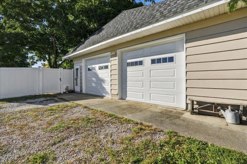 Tiny photo for 910 Warren Street, Chenoa, IL 61726 (MLS # 12790546)