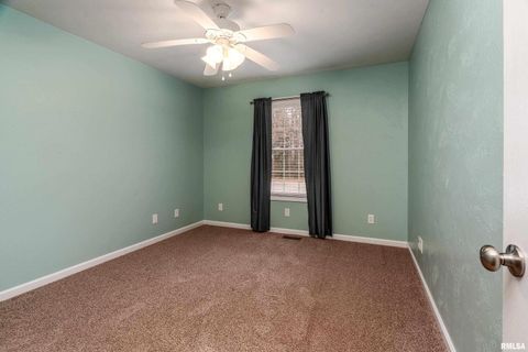 Tiny photo for 1101 CALIFORNIA Street, Carterville, IL 62918 (MLS # EB460810)