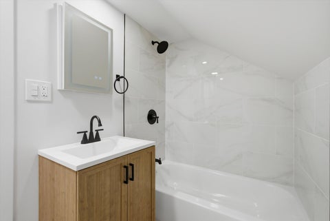 Tiny photo for 5411 W Byron Street, Chicago, IL 60641 (MLS # 12690960)